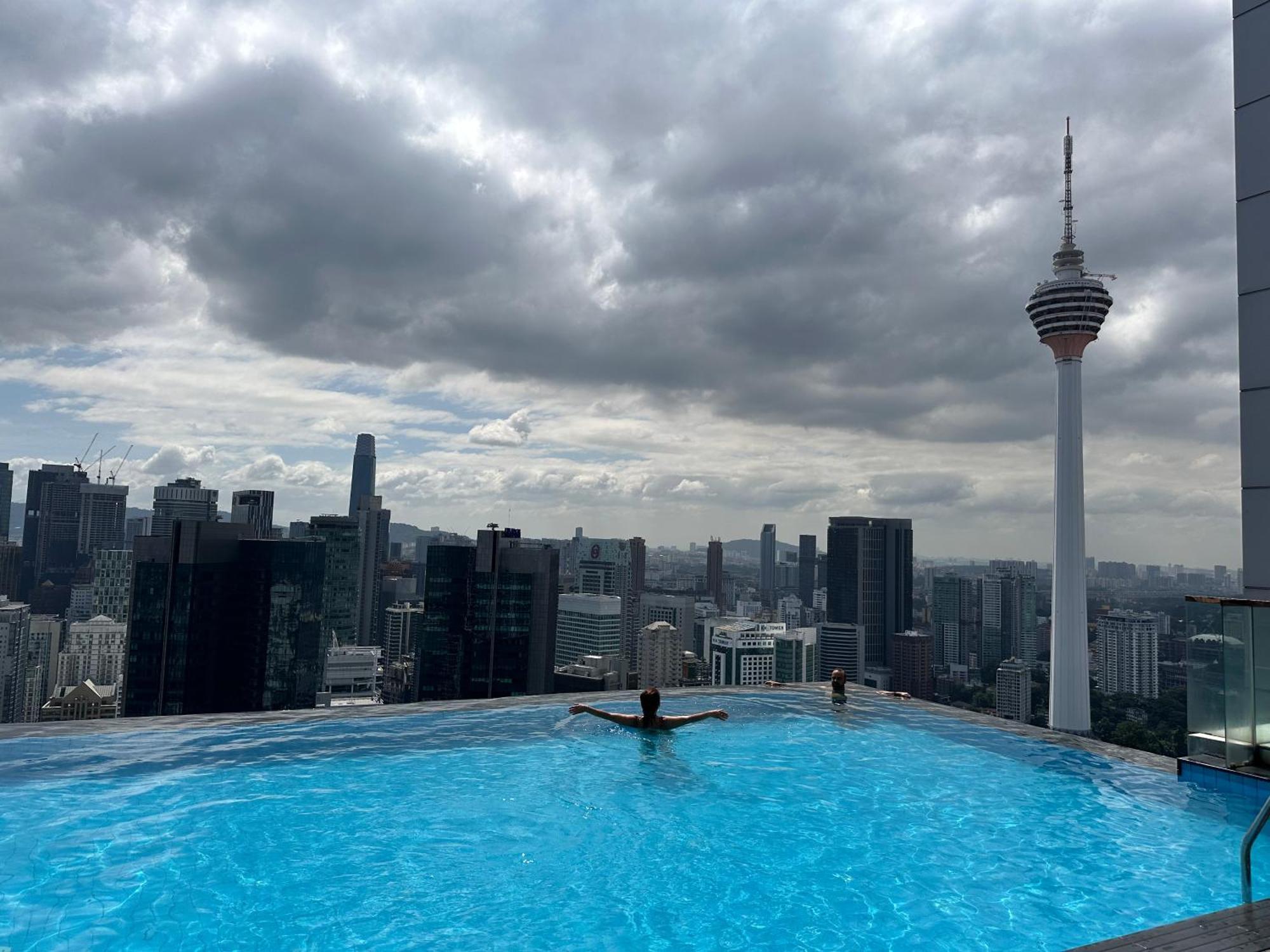 The Platinum Kuala Lumpur By Crown Suites ภายนอก รูปภาพ