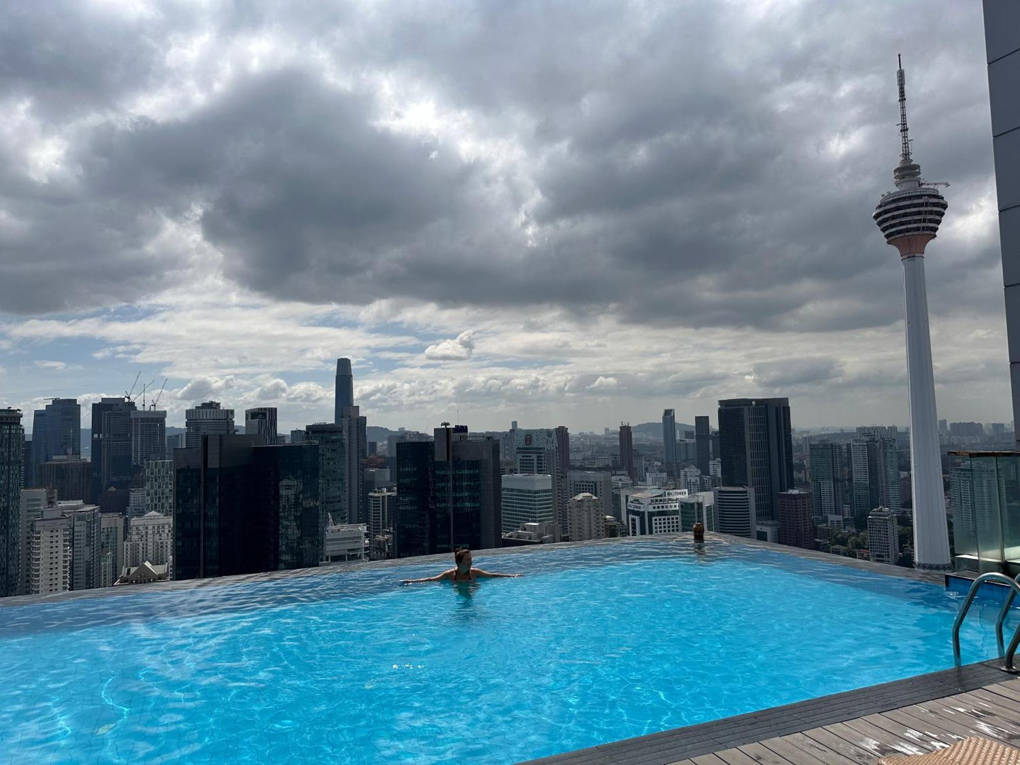 The Platinum Kuala Lumpur By Crown Suites ภายนอก รูปภาพ
